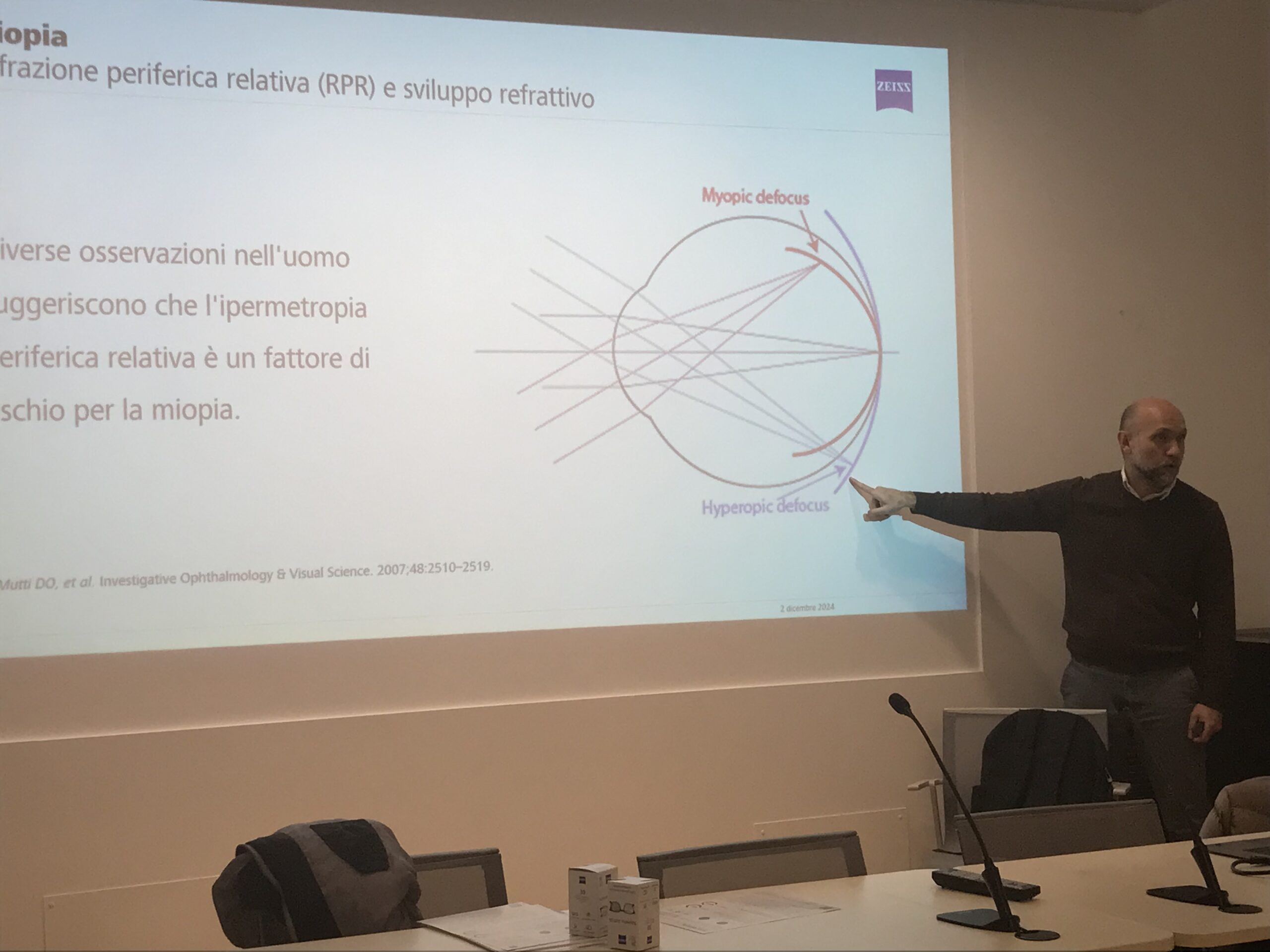 Incontro con Zeiss, gli strumenti e le tecniche per trattare la progressione della miopia